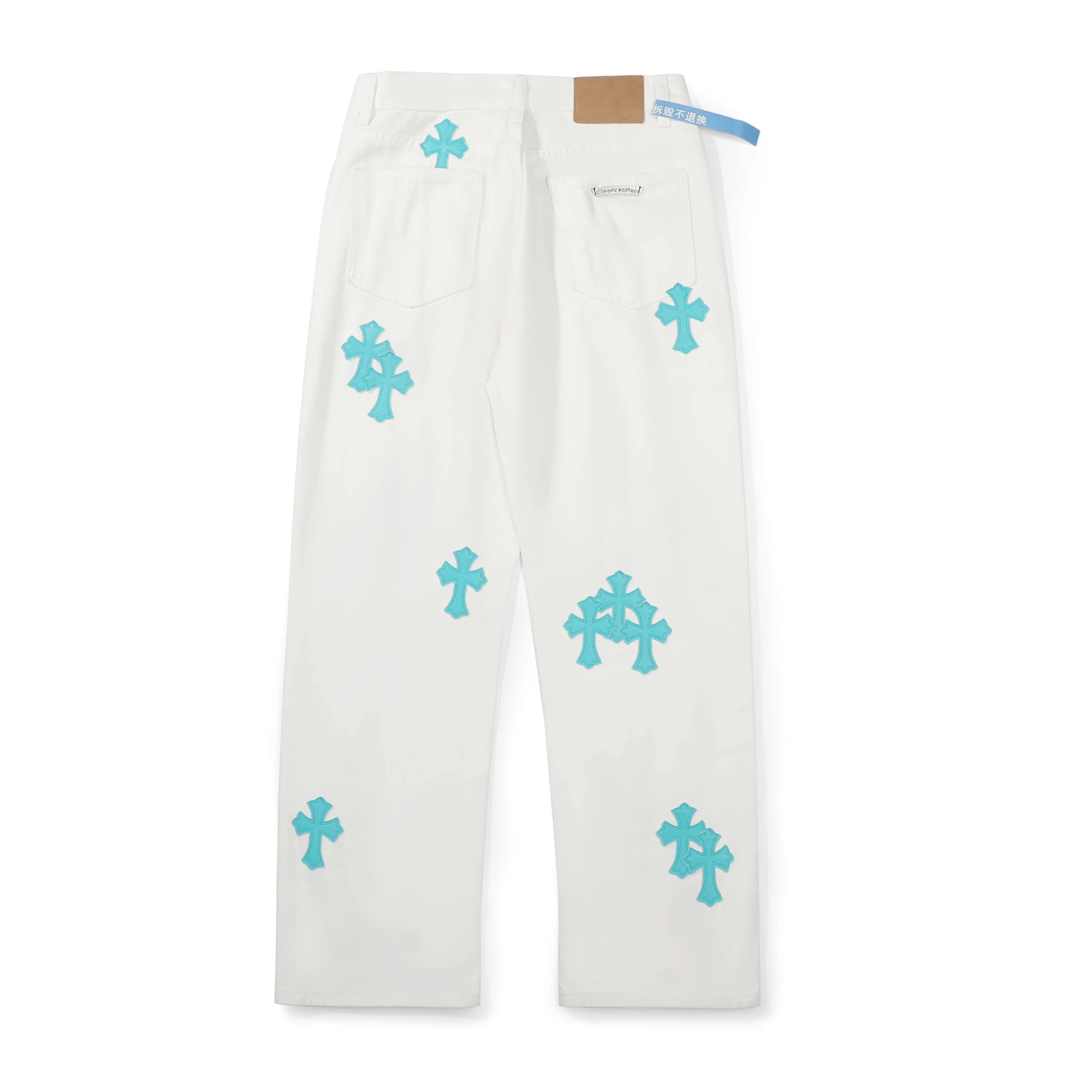 P240 Chrome Hearts Chrome Hearts 2025 New Ice Blue Cross Patch Leather Couple Style Washed Loose Jeans. Styles with different wash textures are very friendly to people with thin legs and thick legs. The straight and loose version is very flattering to the leg shape. The timeless moderate length makes it easy to match casually. It is the basis of various styles and is a must-have in the wardrobe! The fabric is stiff but also makes the upper body soft without losing texture. The washing process is even more perfect. It is a must-have item for everyone! ! ! Size: 28/30/32/34 Waist: 73/78/83/88 Hips: 99/104/109/114 Pants length: 102/104/106/108